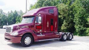   2010 FREIGHTLINER CL12064ST-COLUMBIA 120 ()