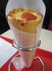      (Cono Pizza) ()