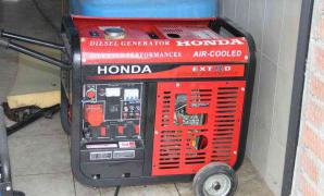 - Honda EXT 12D, 12 ()