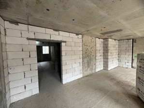 Каменщики из Северной Кореи для вашего строительного объекта (Фото)