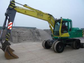     Liebherr A904B ()