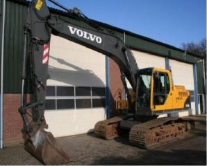   Volvo EC240BLC ()