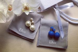    -   Mise en Dior (, ) ()