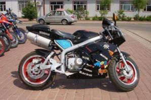 Honda  NSR 125 RR (2009 )- 40.000  ()